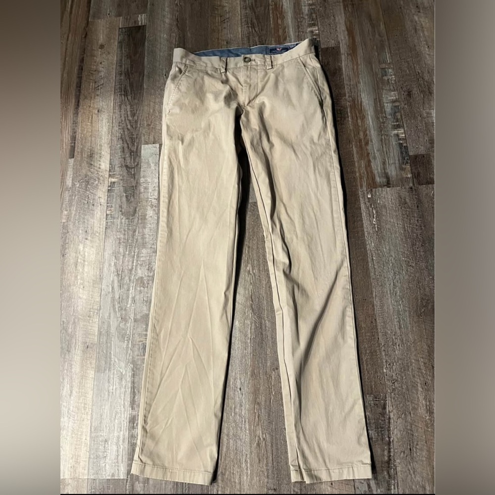 Vineyard Vines Khakis